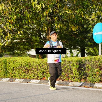 Runner Photo 8400384