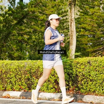Runner Photo 8400386