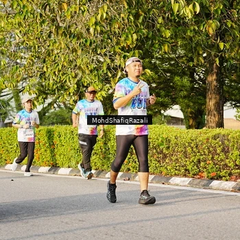 Runner Photo 8400390