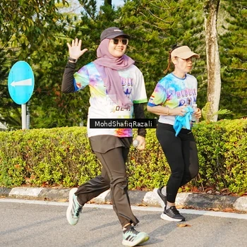 Runner Photo 8400397