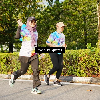 Runner Photo 8400398