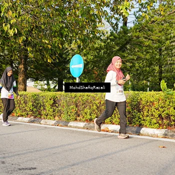Runner Photo 8400403