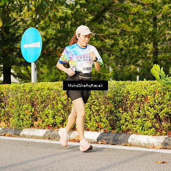 Runner Photo 8400408