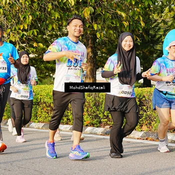 Runner Photo 8400420