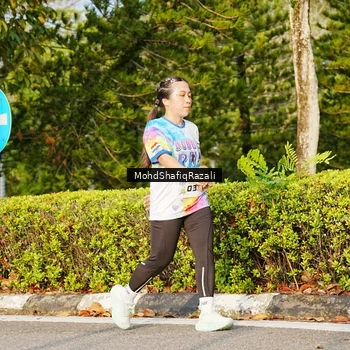 Runner Photo 8400427
