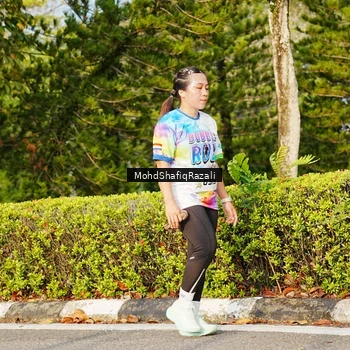 Runner Photo 8400429