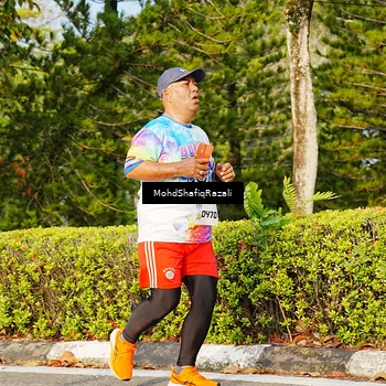 Runner Photo 8400433