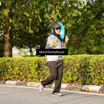 Runner Photo 8400440