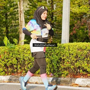 Runner Photo 8400442