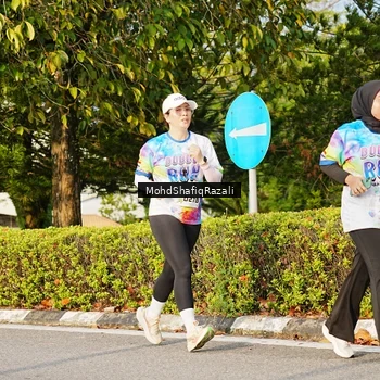 Runner Photo 8400444