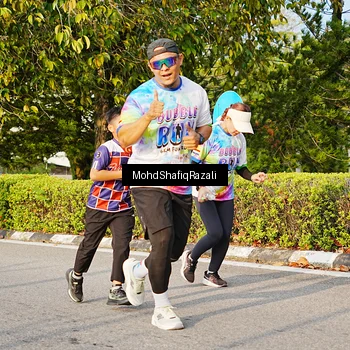 Runner Photo 8400446
