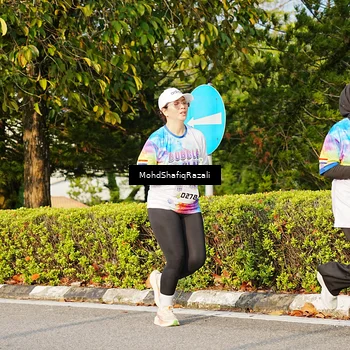 Runner Photo 8400447