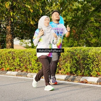 Runner Photo 8400452