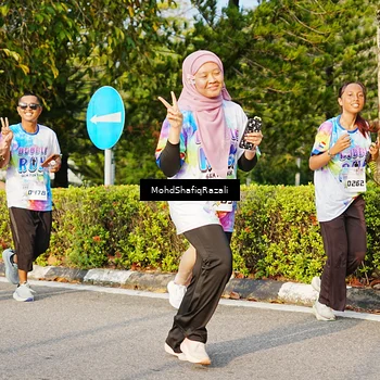 Runner Photo 8400464