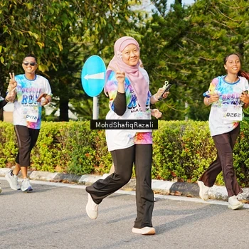 Runner Photo 8400465