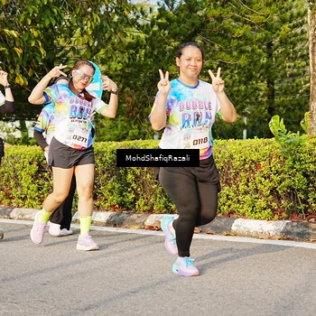 Runner Photo 8400467