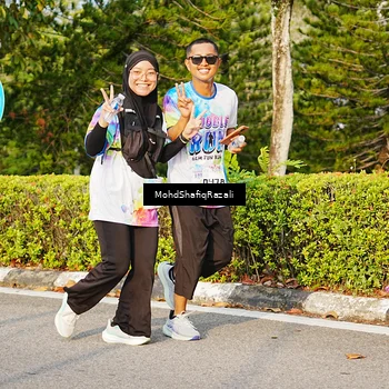 Runner Photo 8400476