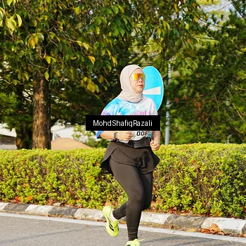 Runner Photo 8400487
