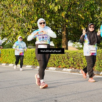 Runner Photo 8400491