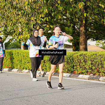 Runner Photo 8400499