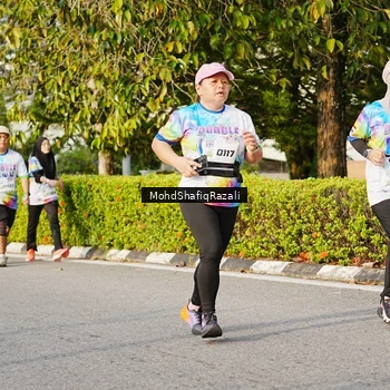 Runner Photo 8400505
