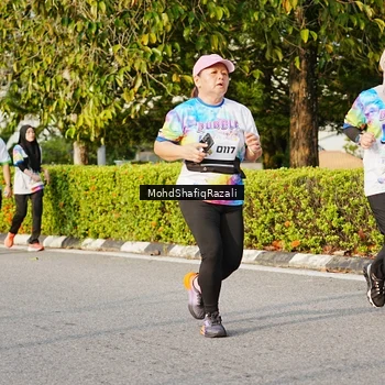 Runner Photo 8400507