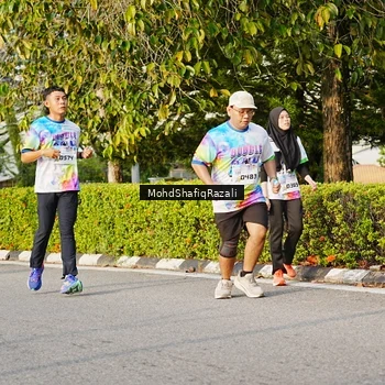 Runner Photo 8400519