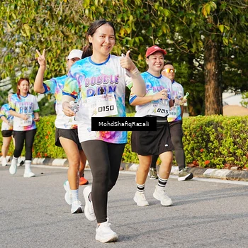 Runner Photo 8400523