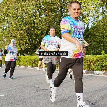 Runner Photo 8400532