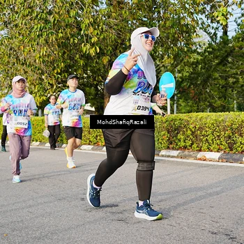 Runner Photo 8400533