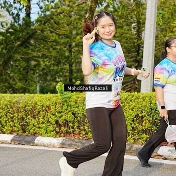 Runner Photo 8400540