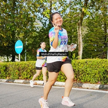 Runner Photo 8400548