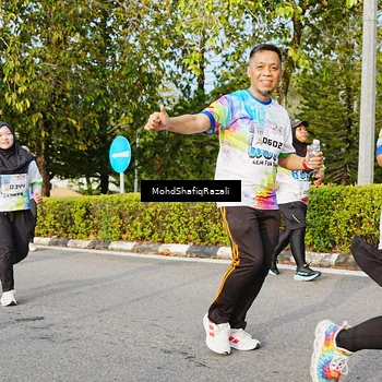 Runner Photo 8400555
