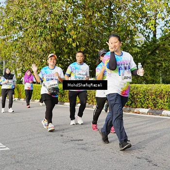 Runner Photo 8400556