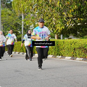 Runner Photo 8400581
