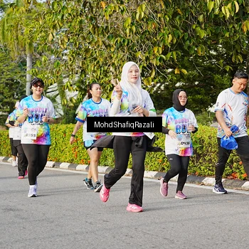 Runner Photo 8400586
