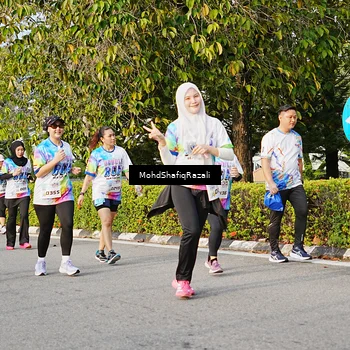 Runner Photo 8400589