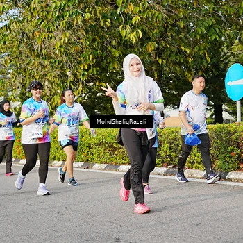 Runner Photo 8400599