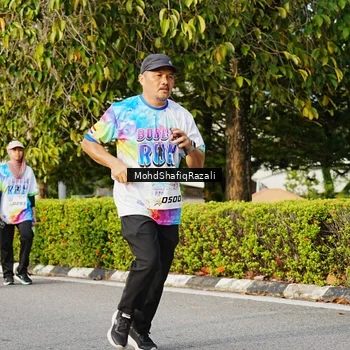 Runner Photo 8400600