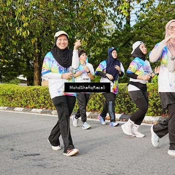 Runner Photo 8400605