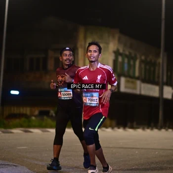 Runner Photo 8400647