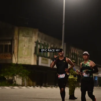 Runner Photo 8400653