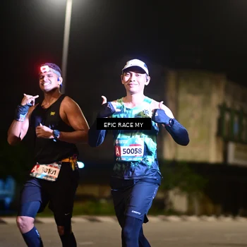 Runner Photo 8400658