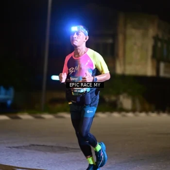 Runner Photo 8400669