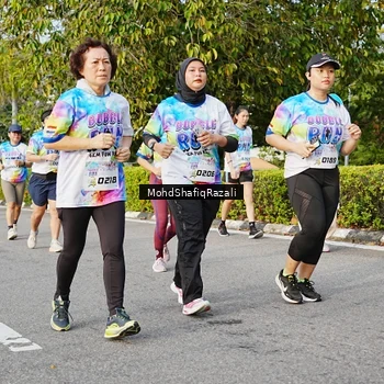 Runner Photo 8400672