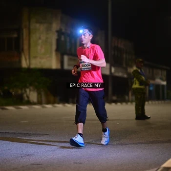 Runner Photo 8400703