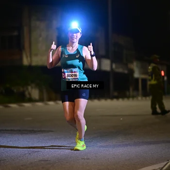 Runner Photo 8400712