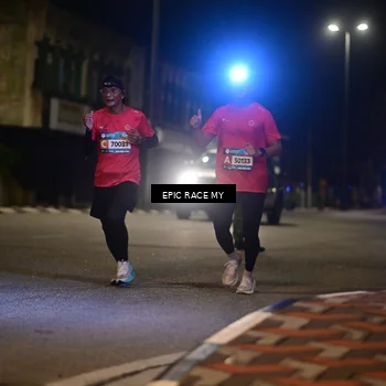 Runner Photo 8400723