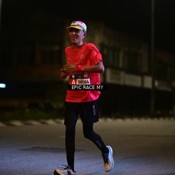 Runner Photo 8400733