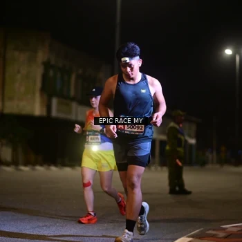 Runner Photo 8400735